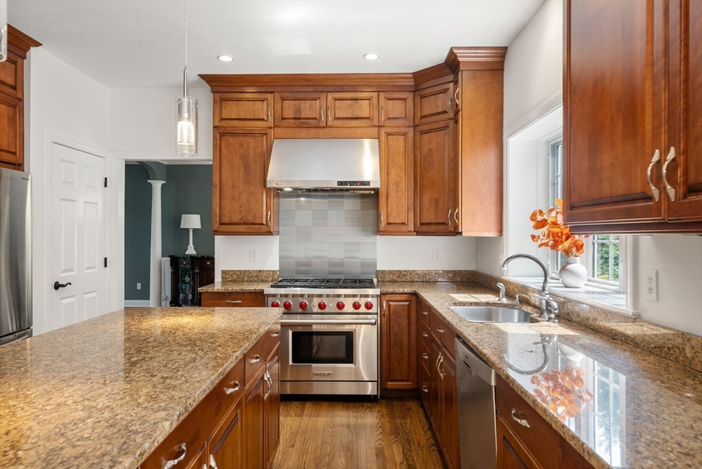 74 Grist Mill Road Littleton, MA 01460 - Photo 8 of 41