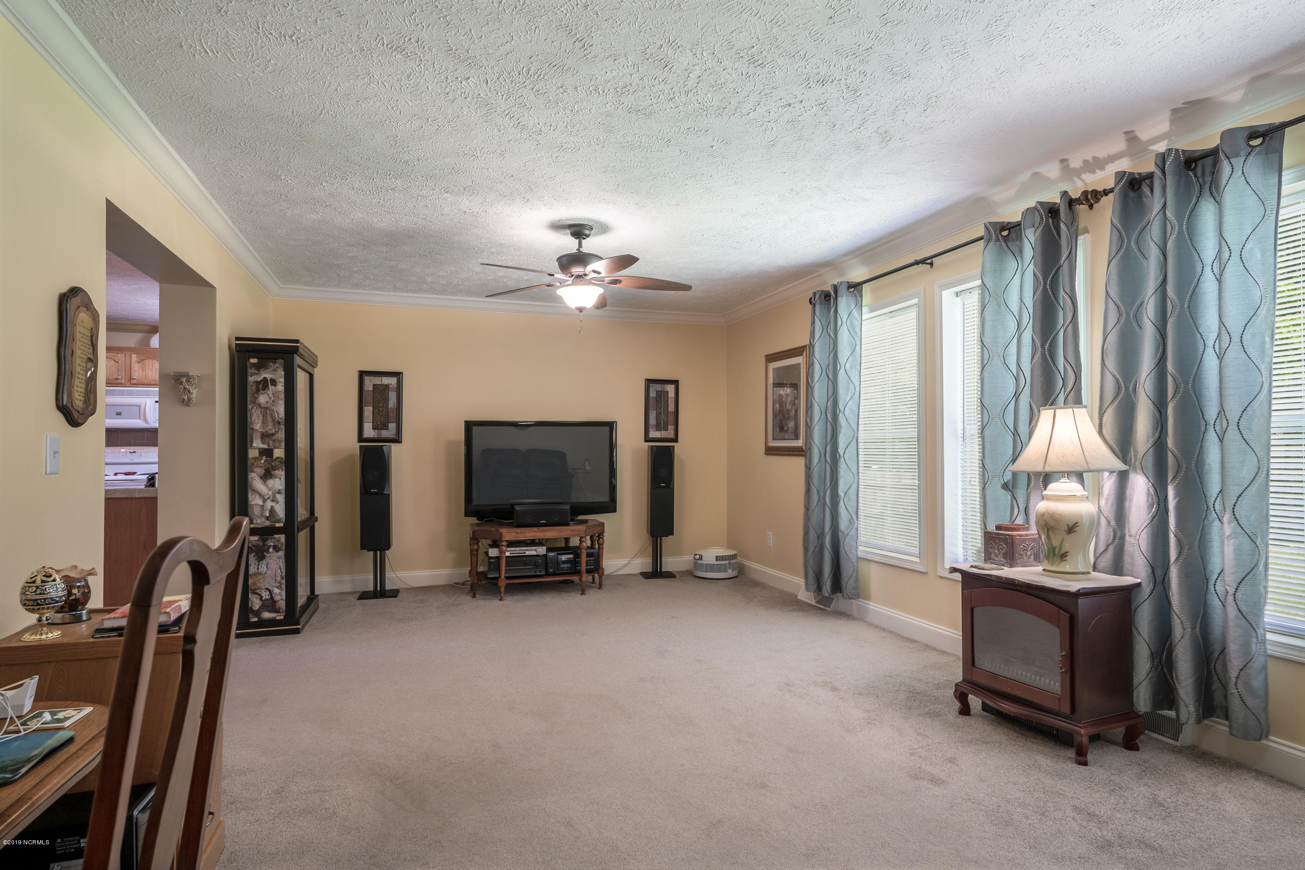 291 Colonial Landing Road Southeast Bolivia, NC 28422 - Photo 10 of 31 Den
