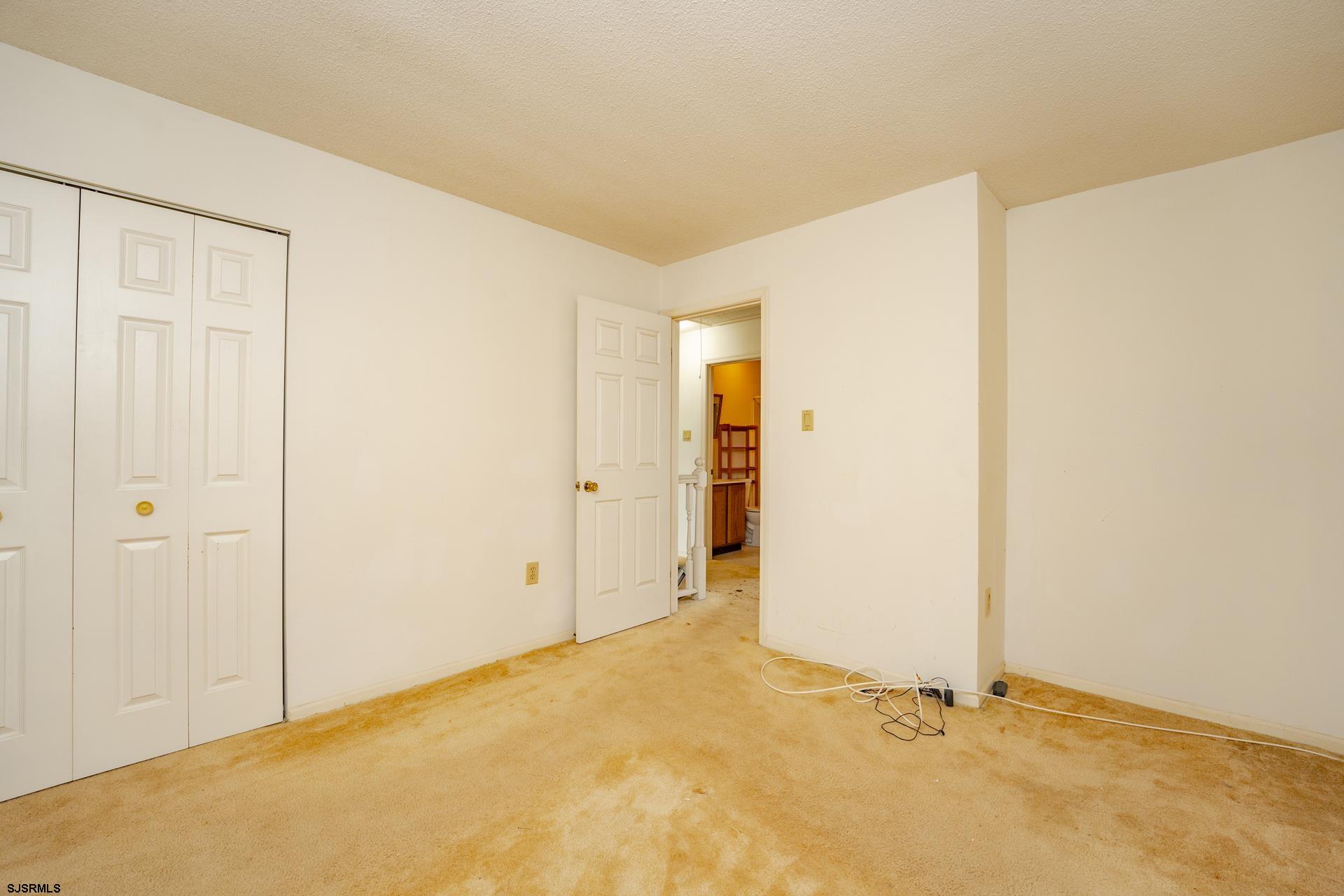 19 Clipper Court Atlantic City, NJ 08401 - Photo 18 of 53 a view of an empty room