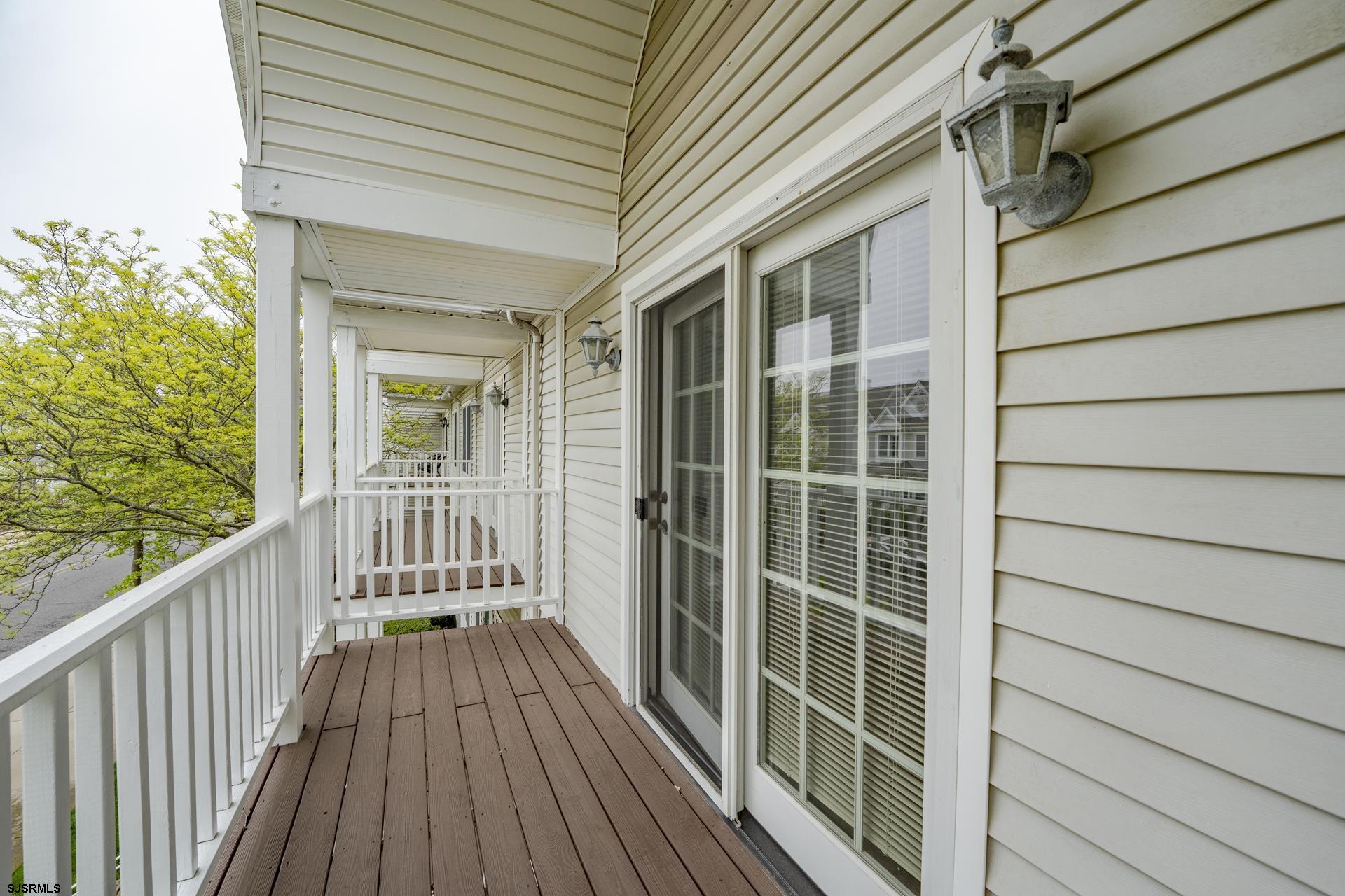 19 Clipper Court Atlantic City, NJ 08401 - Photo 21 of 53 a view of a balcony with wooden floor