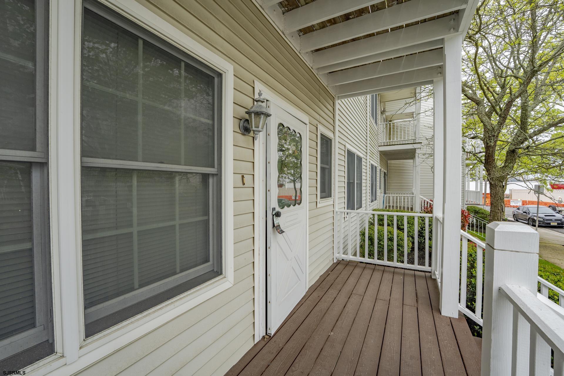 19 Clipper Court Atlantic City, NJ 08401 - Photo 36 of 53 a view of a wooden deck