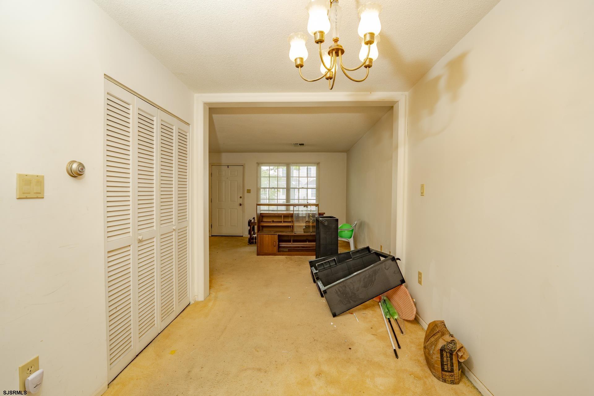 19 Clipper Court Atlantic City, NJ 08401 - Photo 8 of 53 a view of a livingroom with workspace and a window