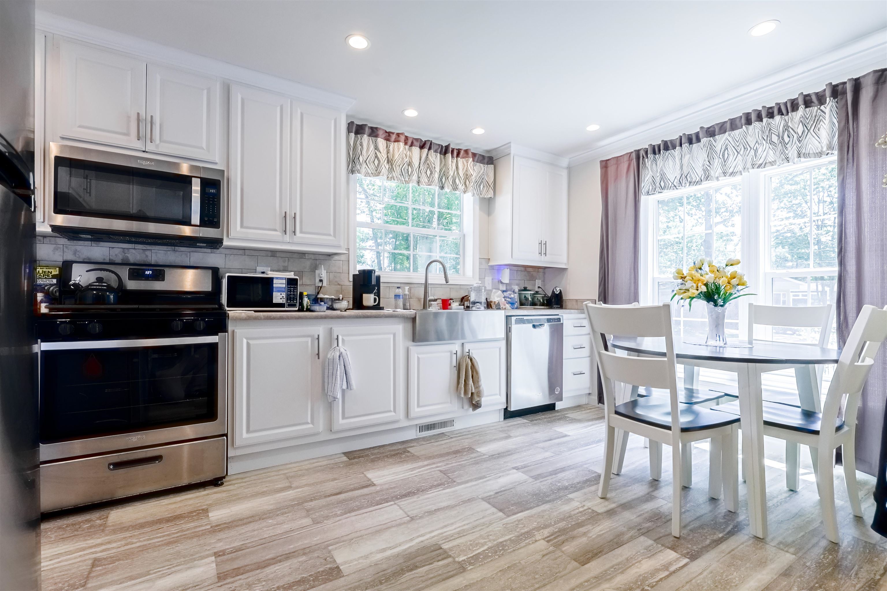 139 Robin Hood Lane Exeter, NH 03833 - Photo 25 of 52