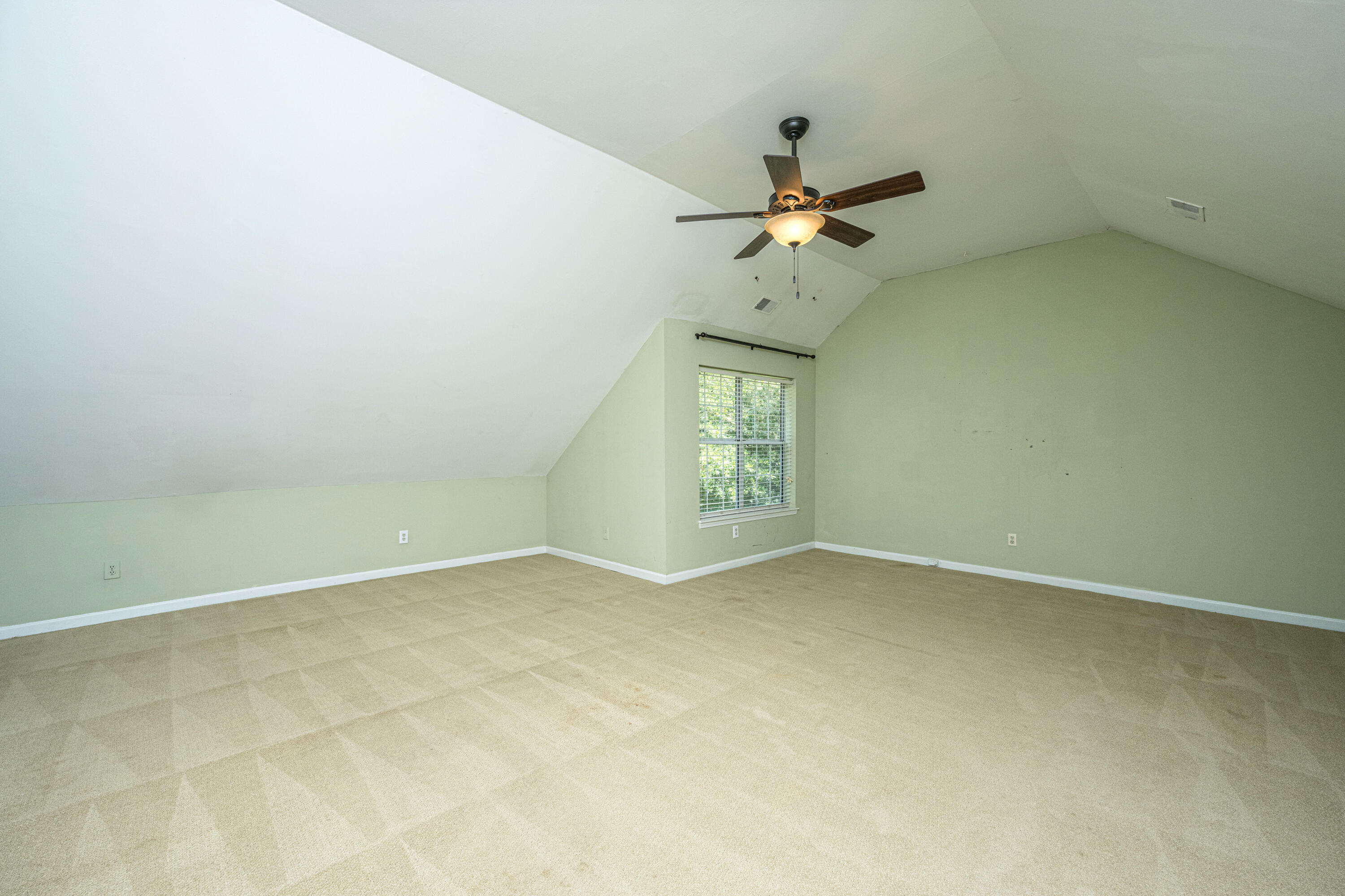 2717 Merwether Lane Mount Pleasant, SC 29466 - Photo 34 of 46 2717MerwetherLane047