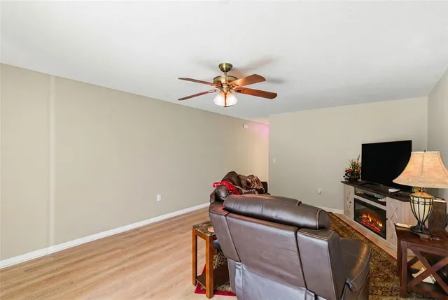 $215,000 | 37548 Daliha Terrace, Zephyrhills, FL 33542