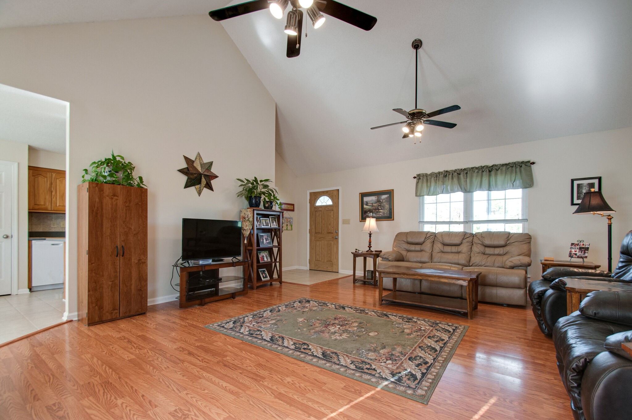 1757 Willow Branch Road Dickson, TN 37055 - Photo 6 of 31 Gallery Image 6
