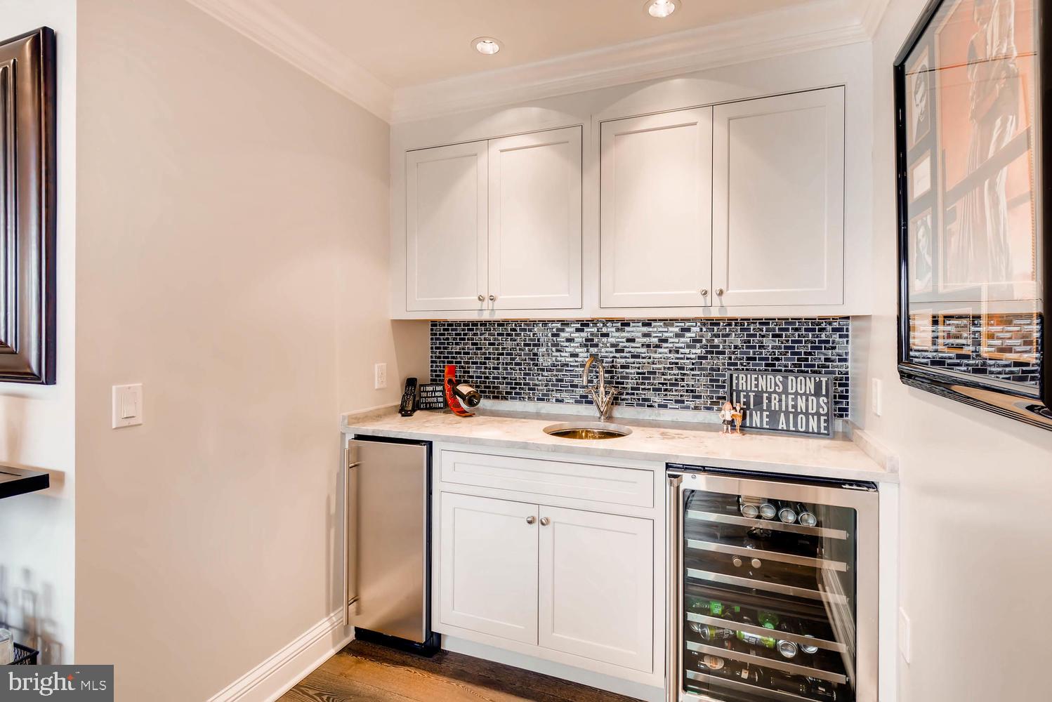 801 Key Highway, Unit P57 Baltimore, MD 21230 - Photo 28 of 32