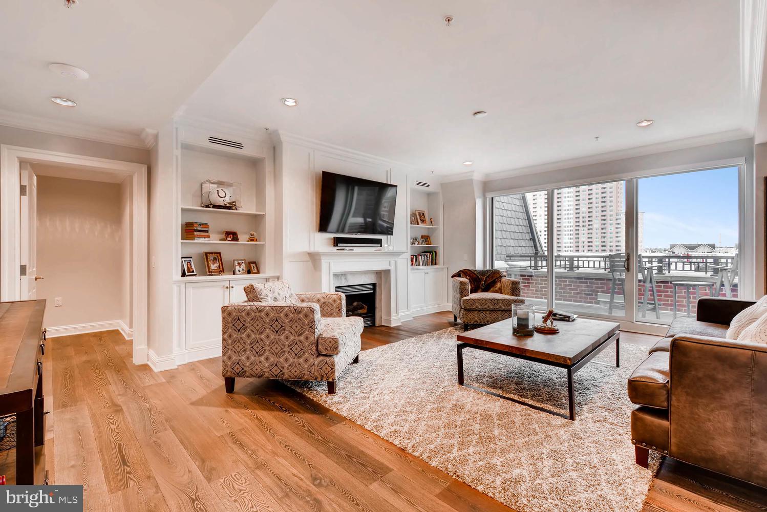 801 Key Highway, Unit P57 Baltimore, MD 21230 - Photo 3 of 32