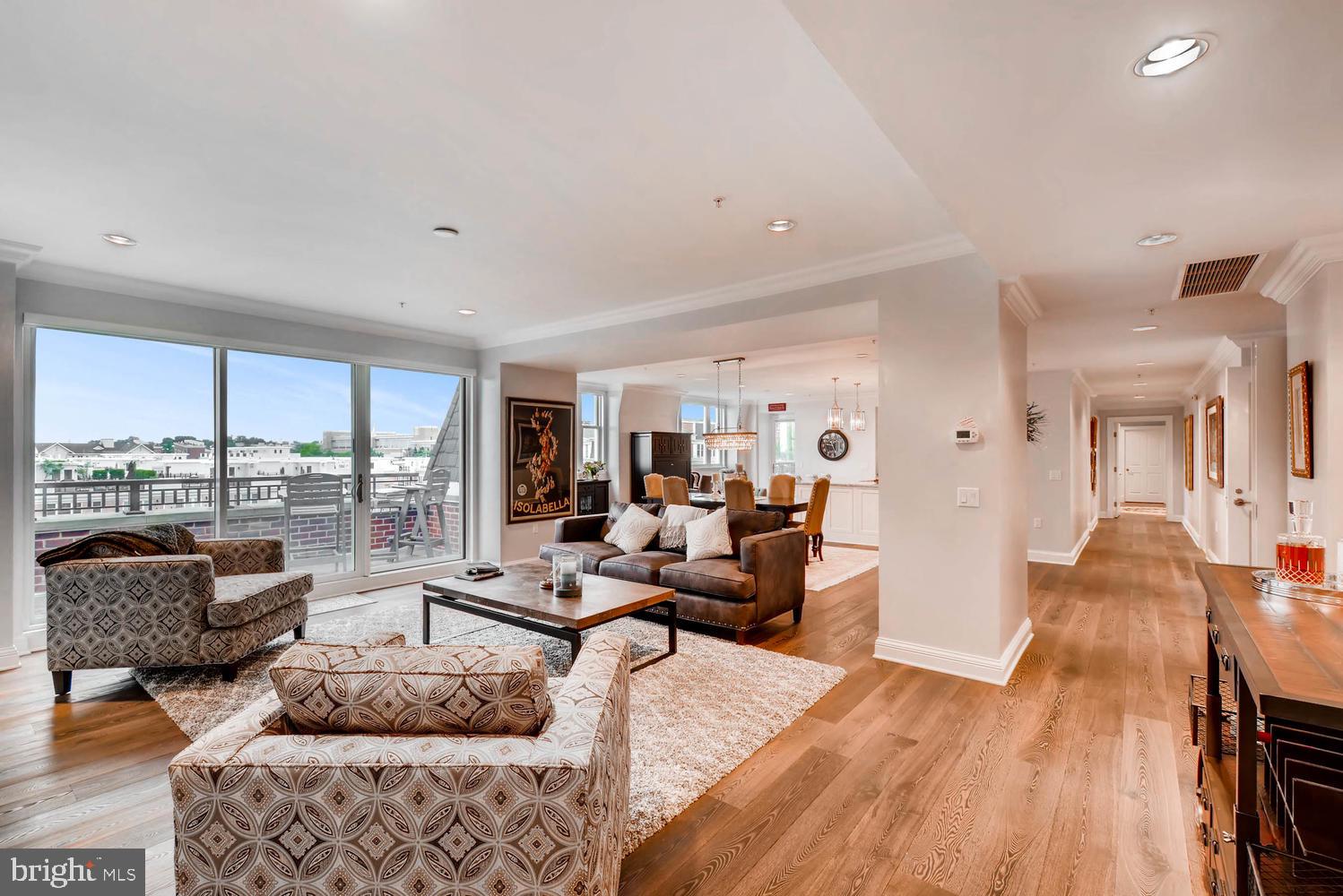 801 Key Highway, Unit P57 Baltimore, MD 21230 - Photo 4 of 32