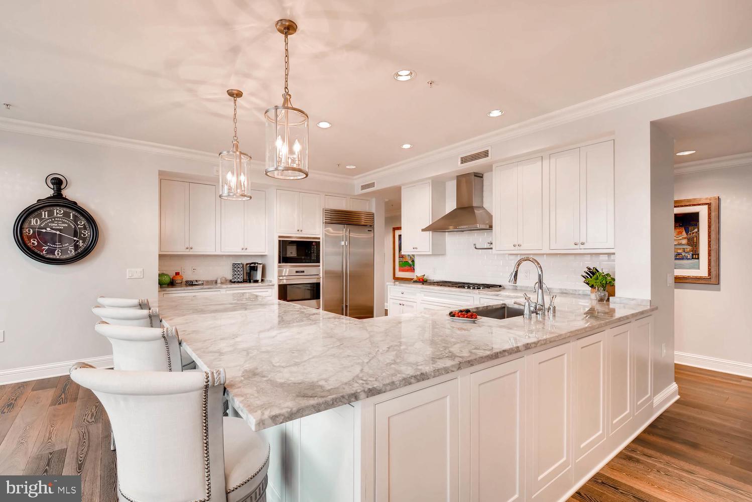 801 Key Highway, Unit P57 Baltimore, MD 21230 - Photo 9 of 32