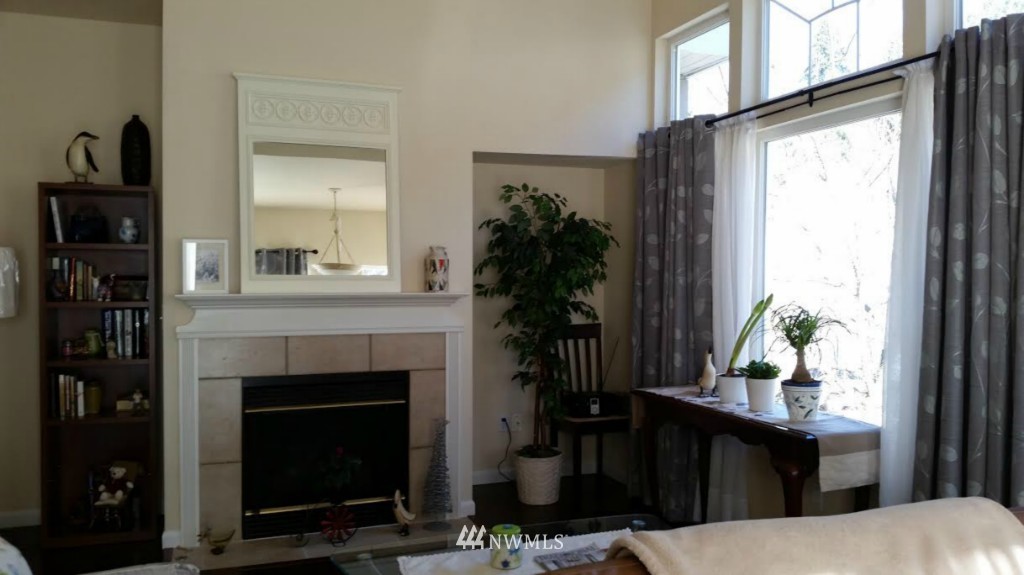 4635 Morris Avenue South, Unit G Renton, WA 98055 - Photo 2 of 3