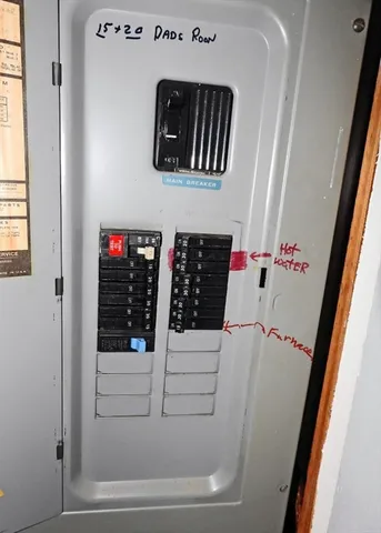 $135,000 | 13 Siesta Drive, Wareham, MA 02576