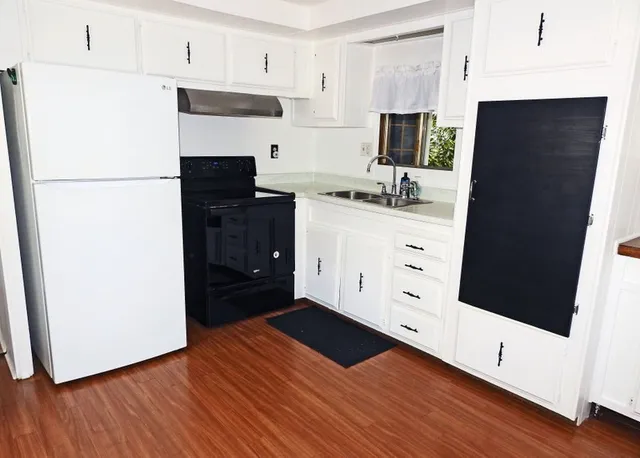 $135,000 | 13 Siesta Drive, Wareham, MA 02576