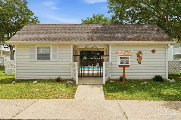 $149,900 | 601 East Burgess Road, Unit C6, Pensacola, FL 32504
