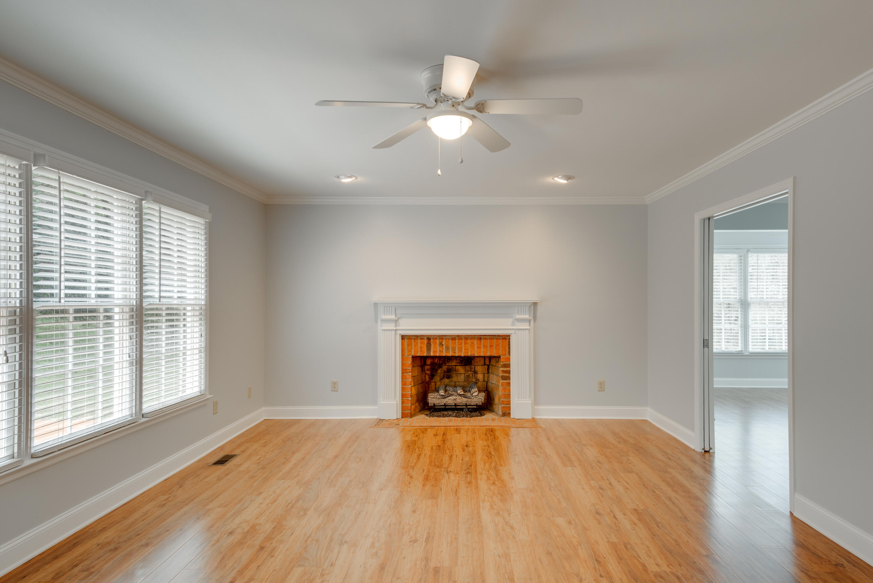 925 Dunsinane Road Signal Mountain, TN 37377 - Photo 19 of 68 18