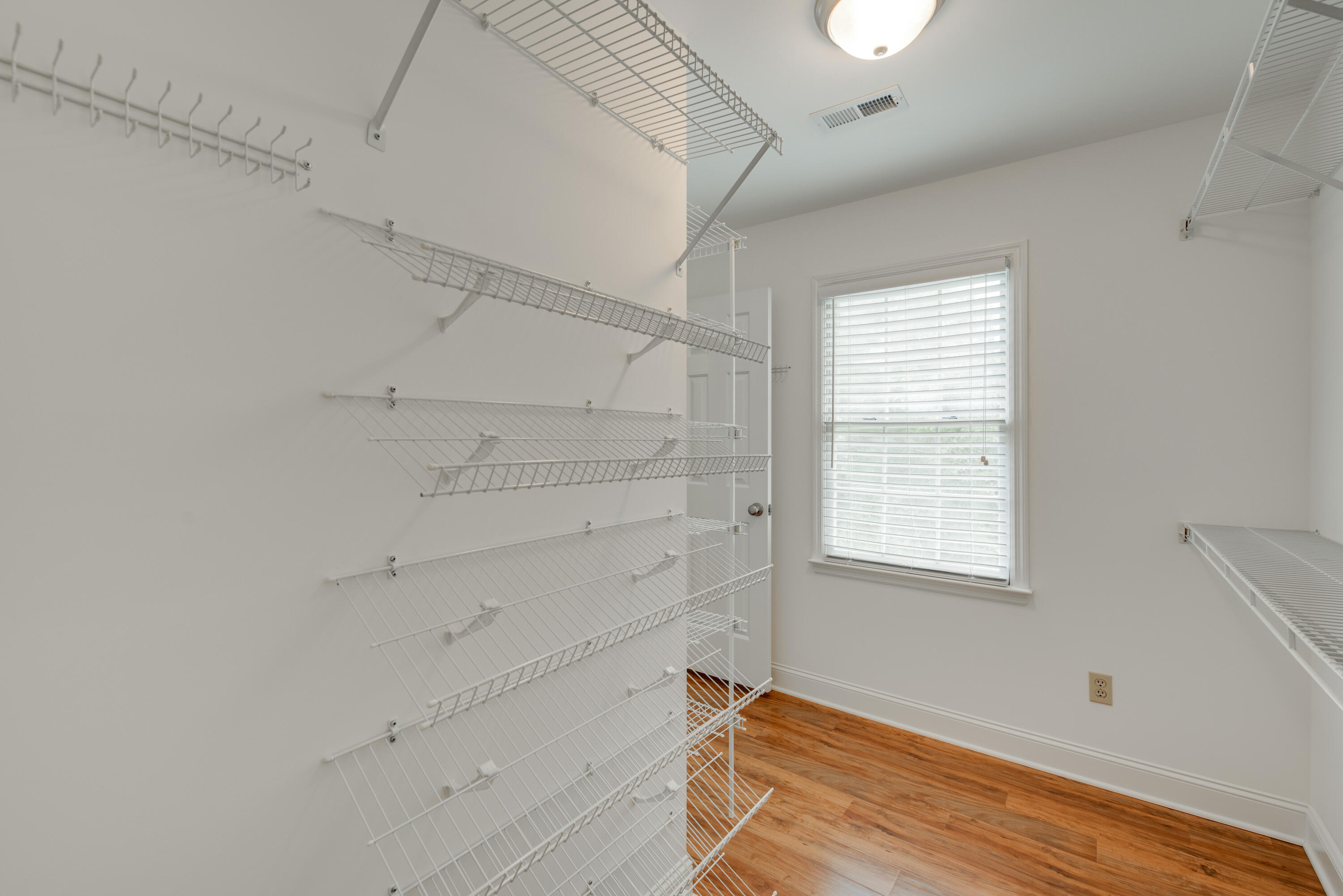 925 Dunsinane Road Signal Mountain, TN 37377 - Photo 30 of 68 26e