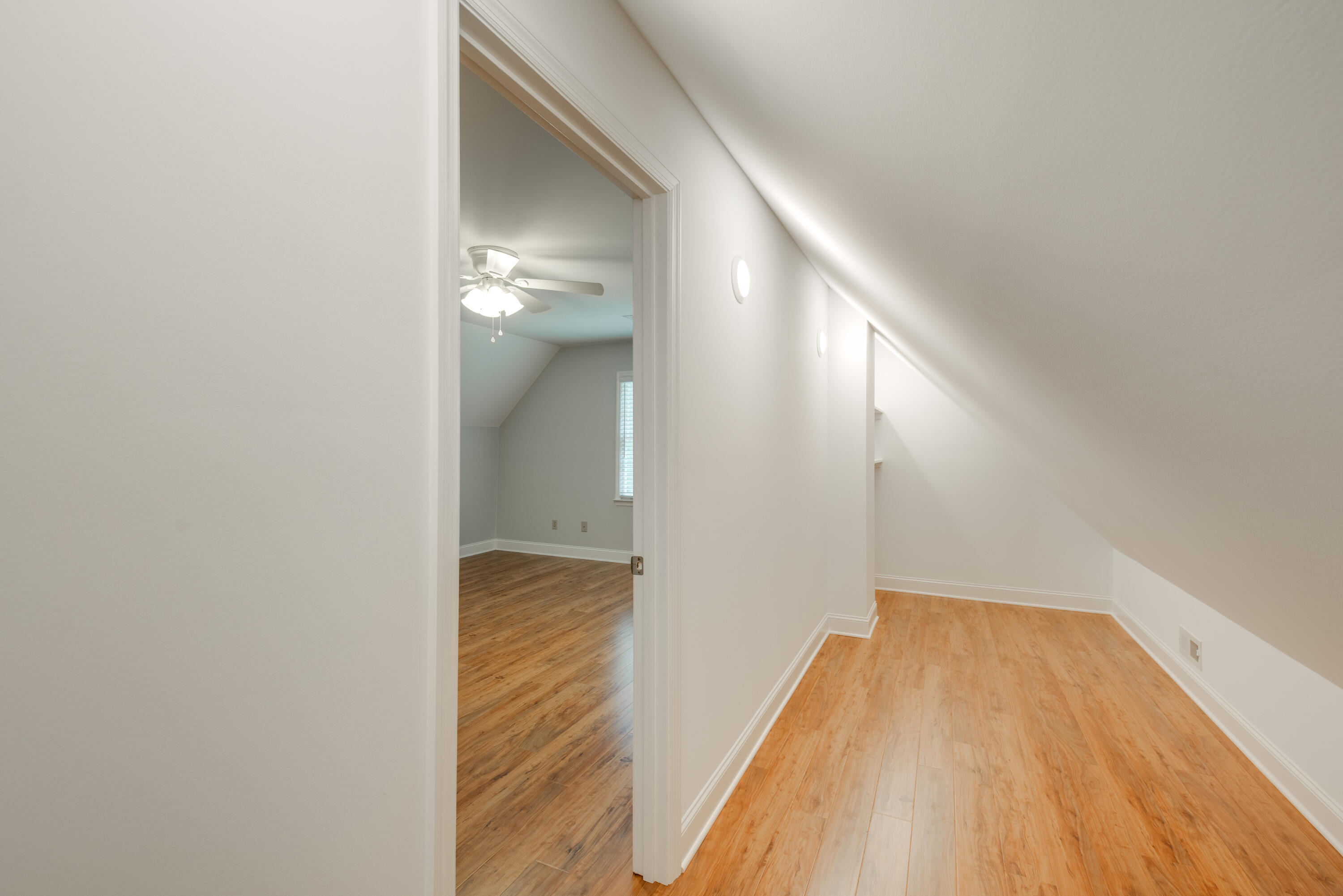 925 Dunsinane Road Signal Mountain, TN 37377 - Photo 42 of 68 38