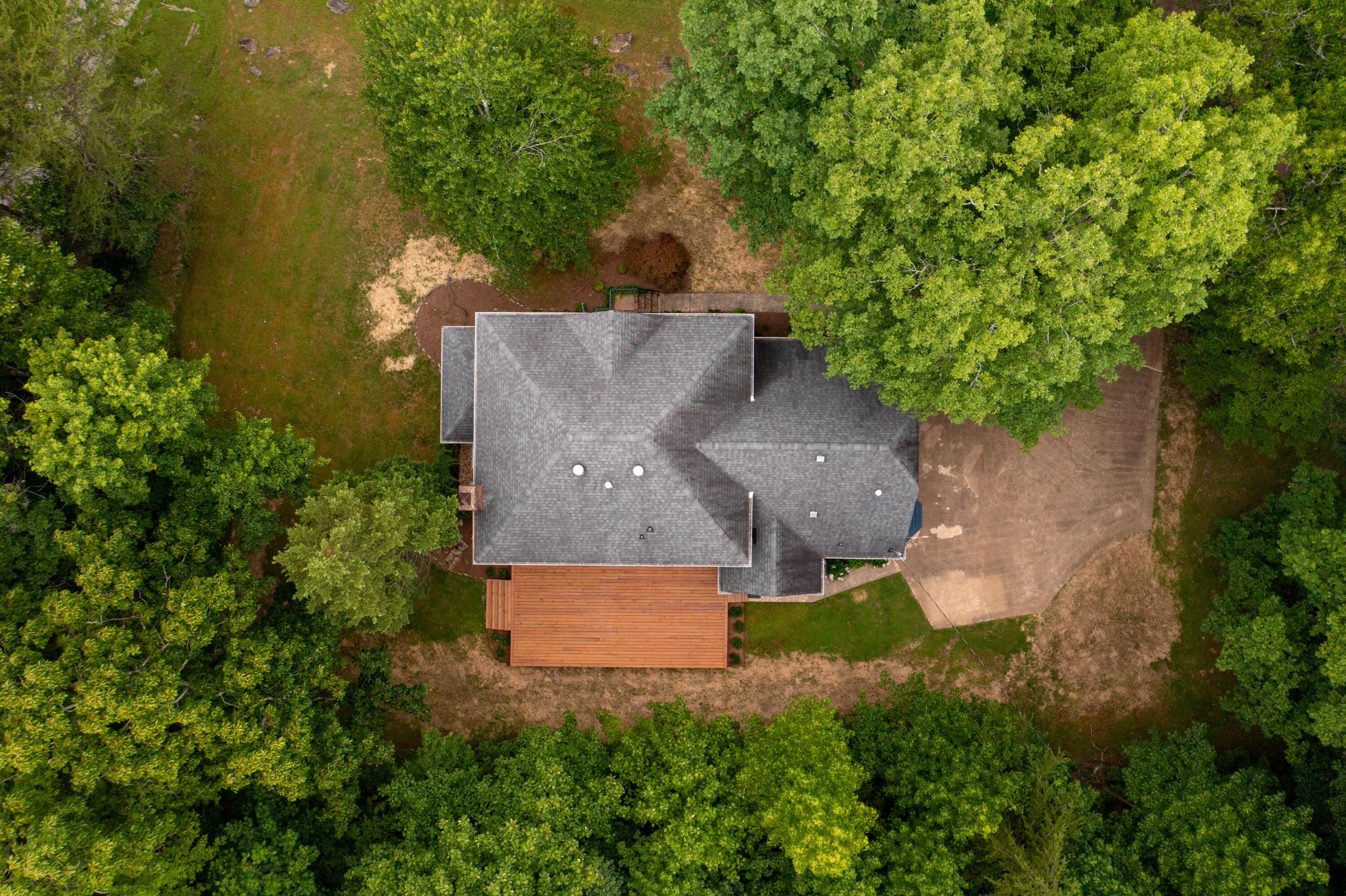 925 Dunsinane Road Signal Mountain, TN 37377 - Photo 57 of 68 925 Dunsinane Aerial 12
