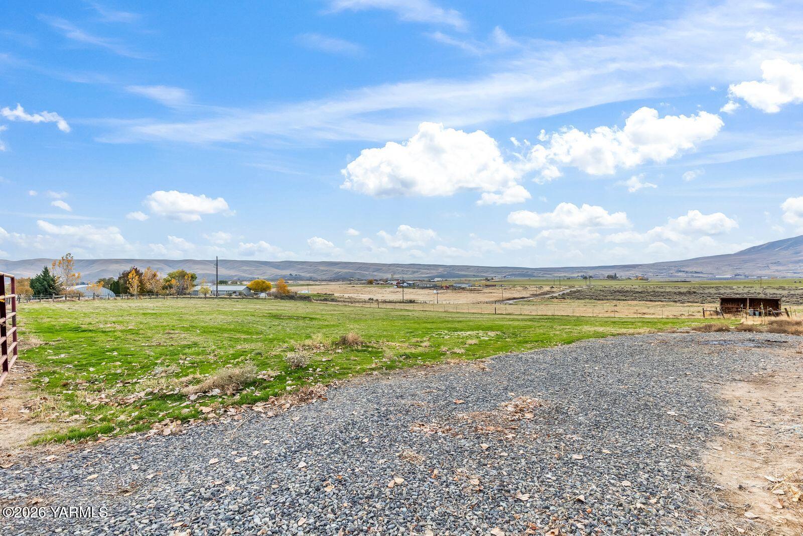 1390 Freimuth Road Selah, WA 98942 - Photo 32 of 48 1390 Freimuth Road032