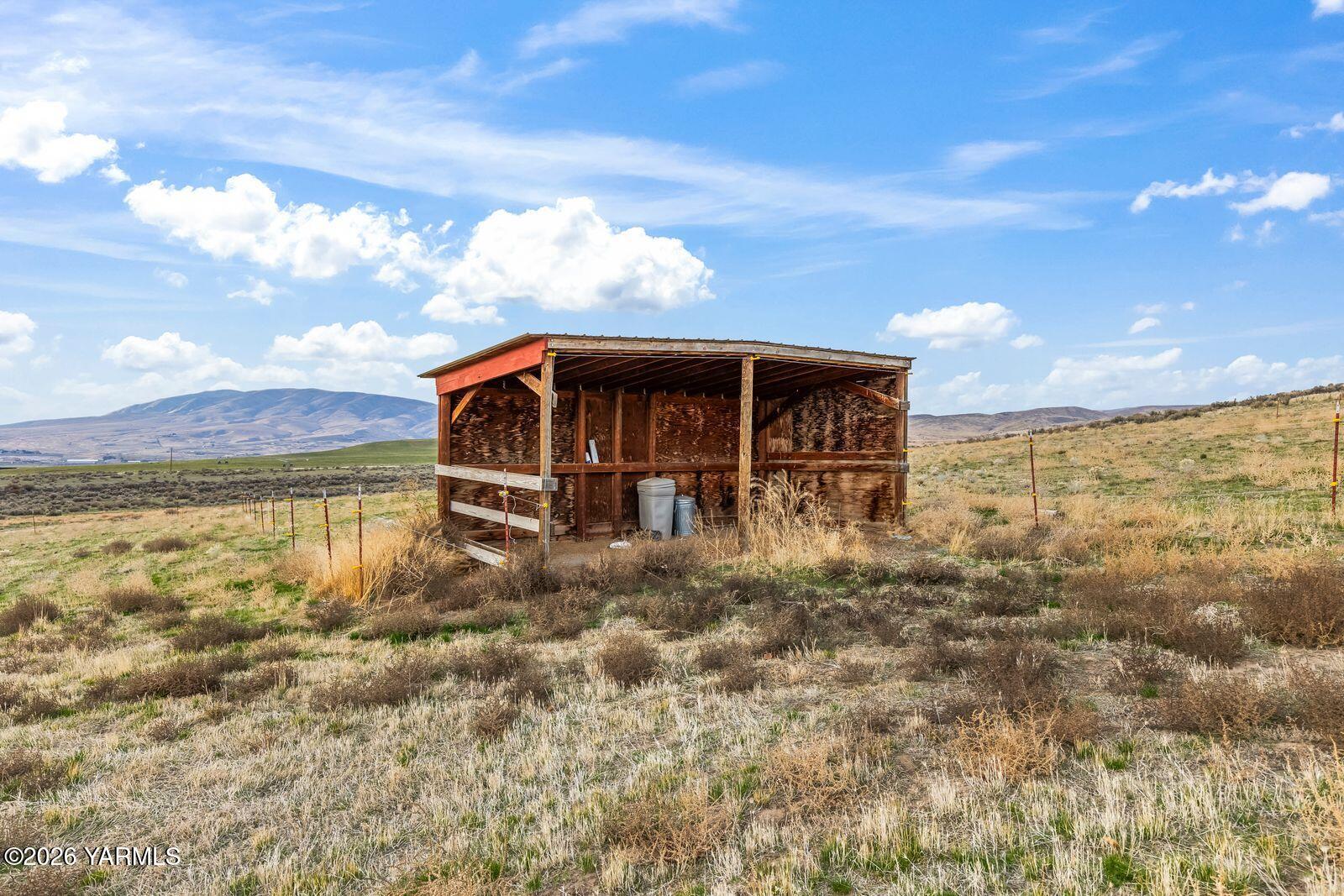 1390 Freimuth Road Selah, WA 98942 - Photo 33 of 48 1390 Freimuth Road033
