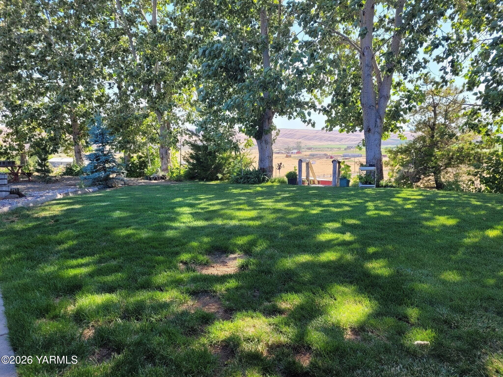 1390 Freimuth Road Selah, WA 98942 - Photo 38 of 48 190076197806024188