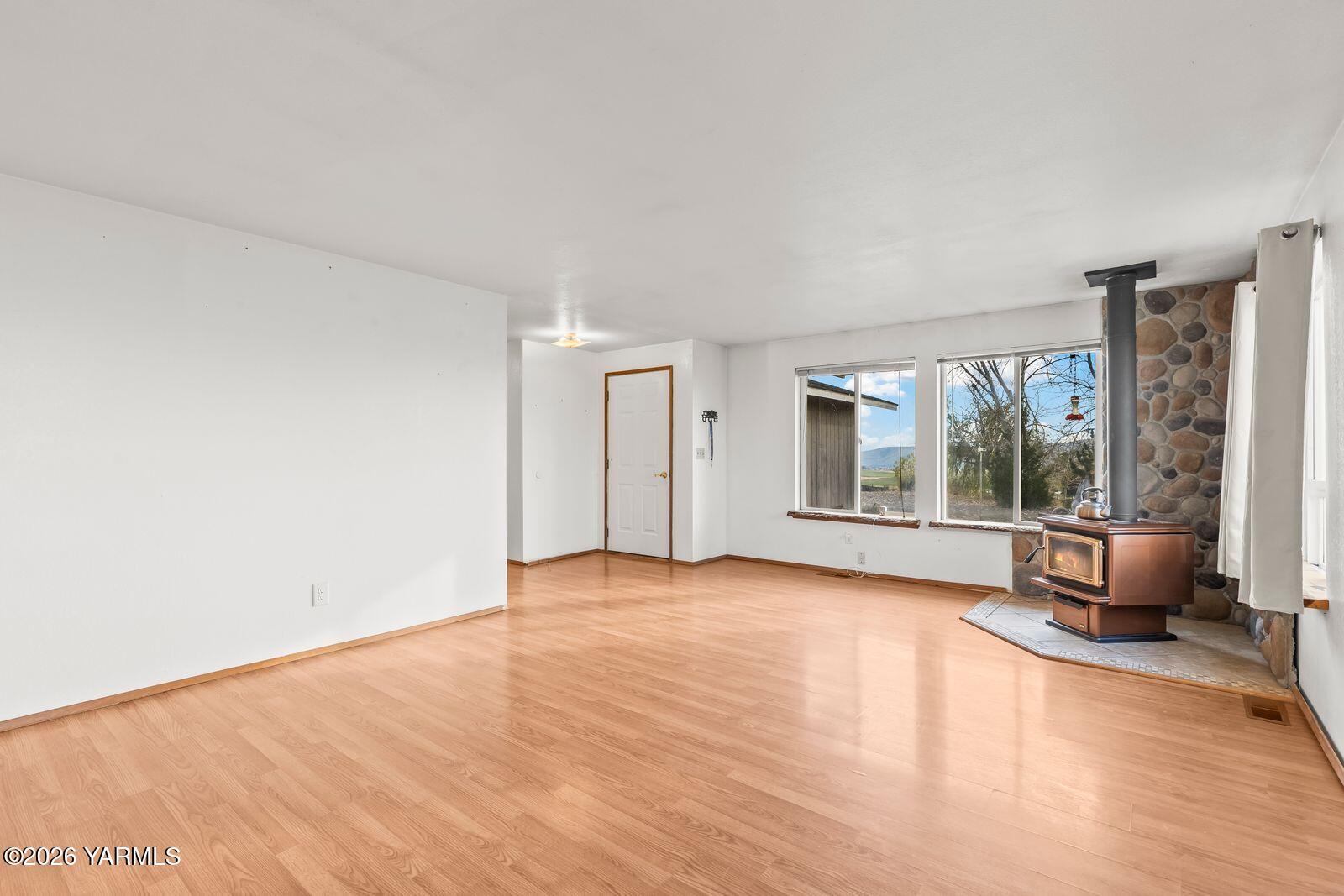 1390 Freimuth Road Selah, WA 98942 - Photo 5 of 48 1390 Freimuth Road005