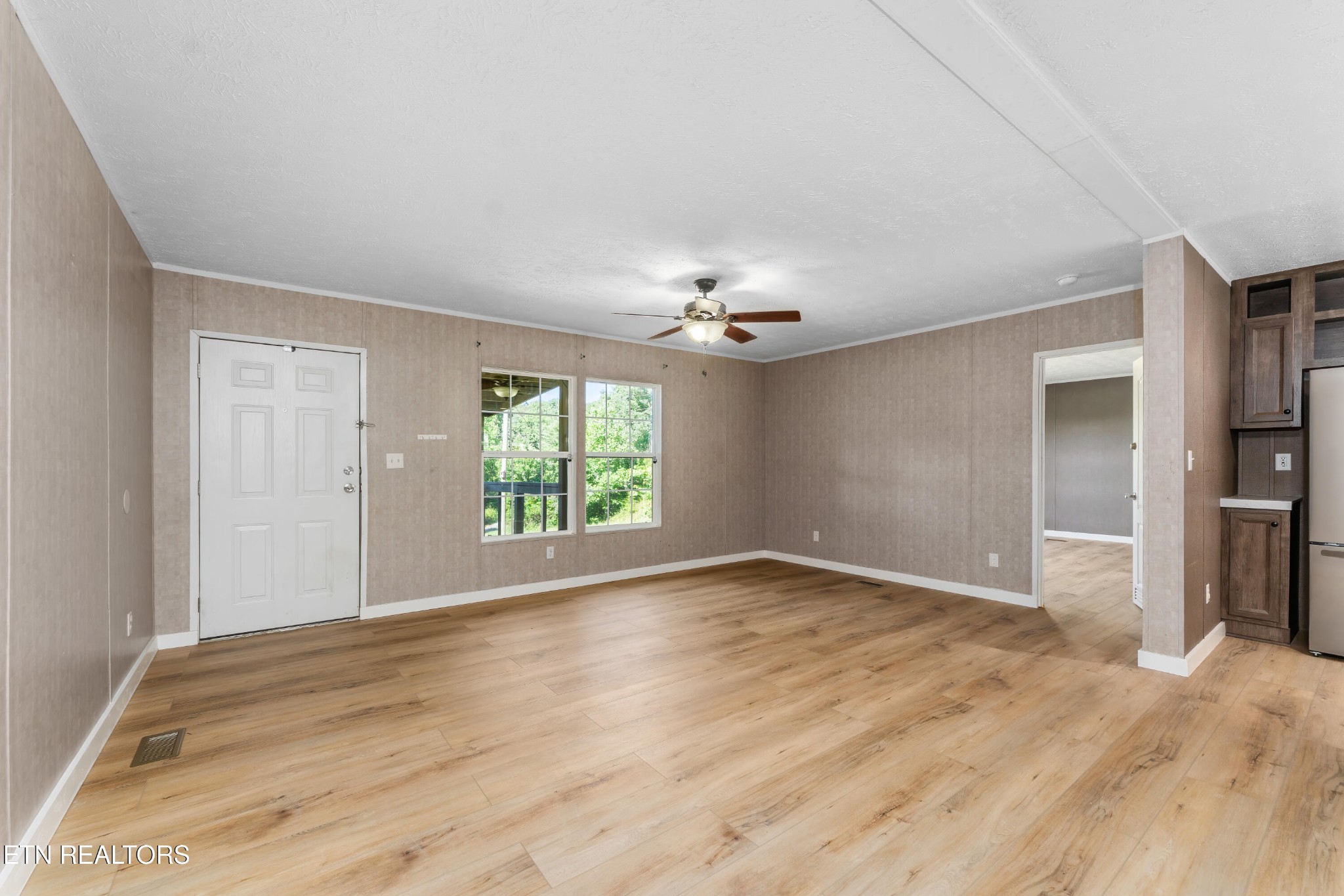 1591 Trig Long Road Dandridge, TN 37725 - Photo 13 of 35 Gallery Image 13