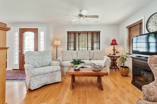 $1,500,000 | 7-11 Redman Street, Hampton, NH 03842