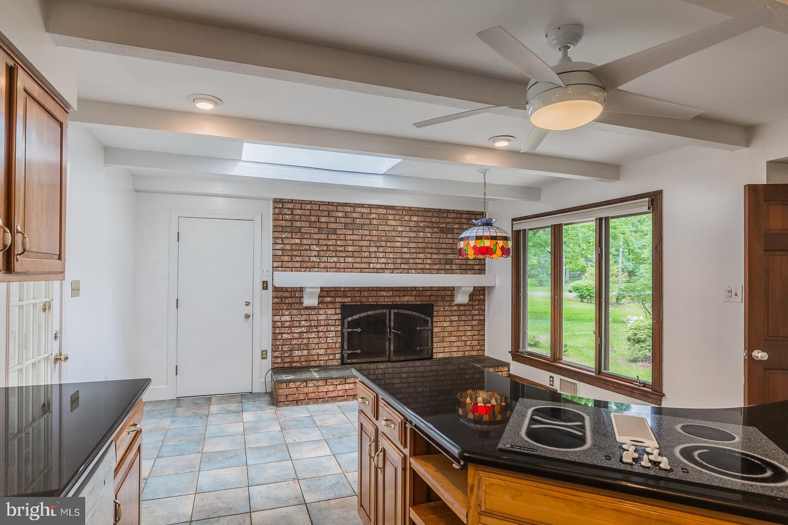 3721 Russell Road Woodbridge, VA 22192 - Photo 27 of 43 Gallery Image 27
