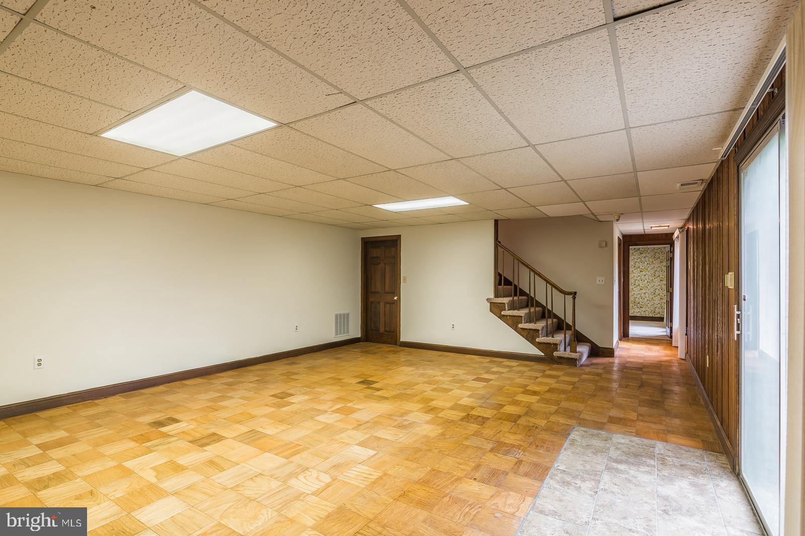 3721 Russell Road Woodbridge, VA 22192 - Photo 31 of 43 Gallery Image 31