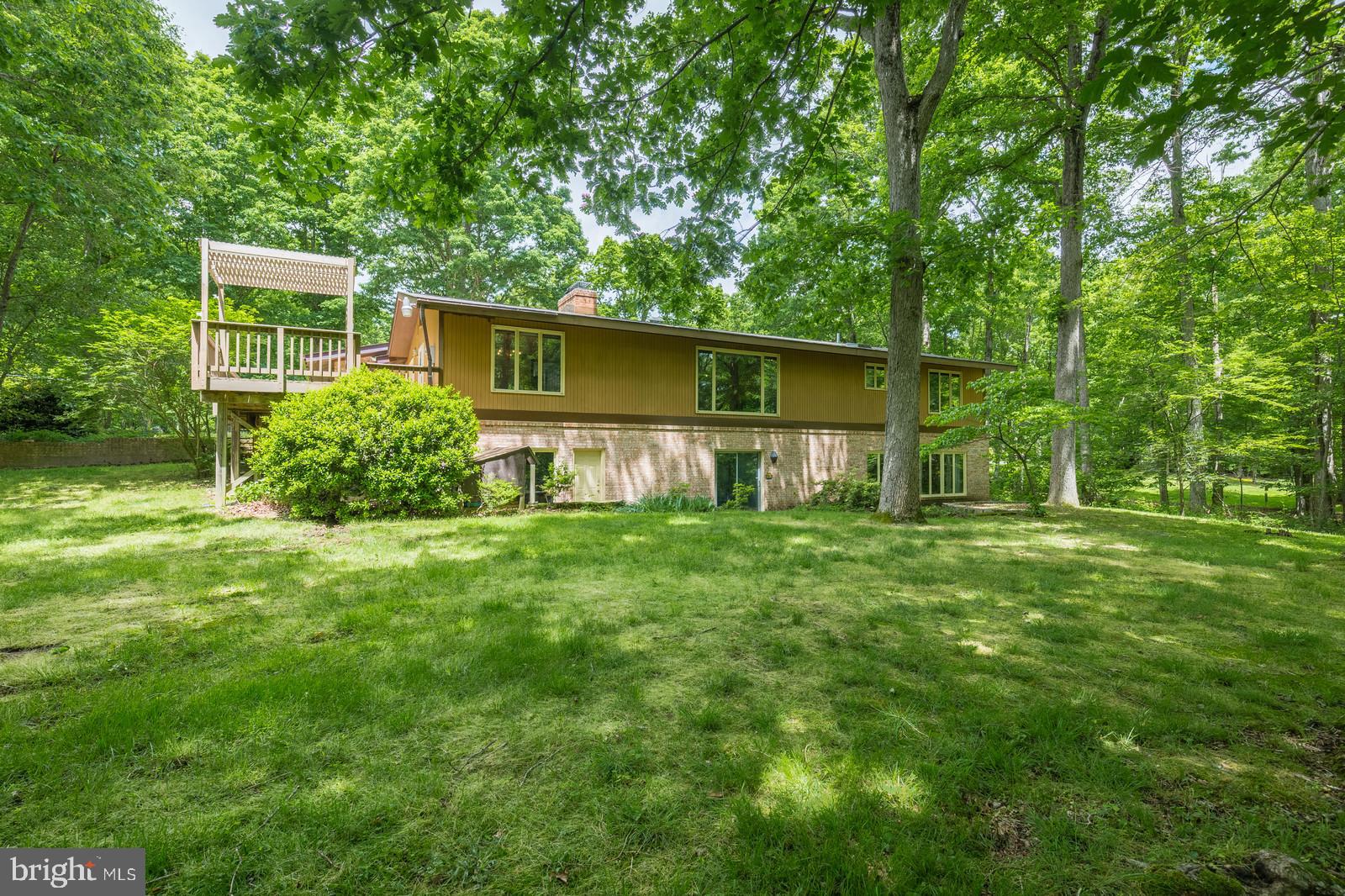 3721 Russell Road Woodbridge, VA 22192 - Photo 42 of 43 Gallery Image 42