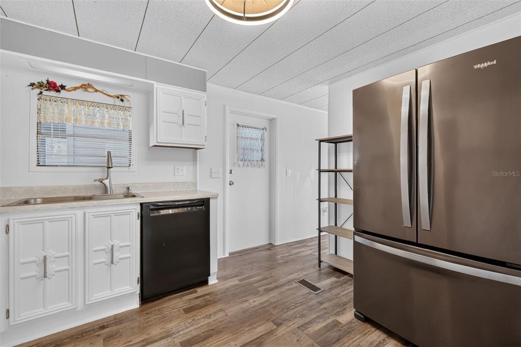 34312 Carl Road Leesburg, FL 34788 - Photo 12 of 47