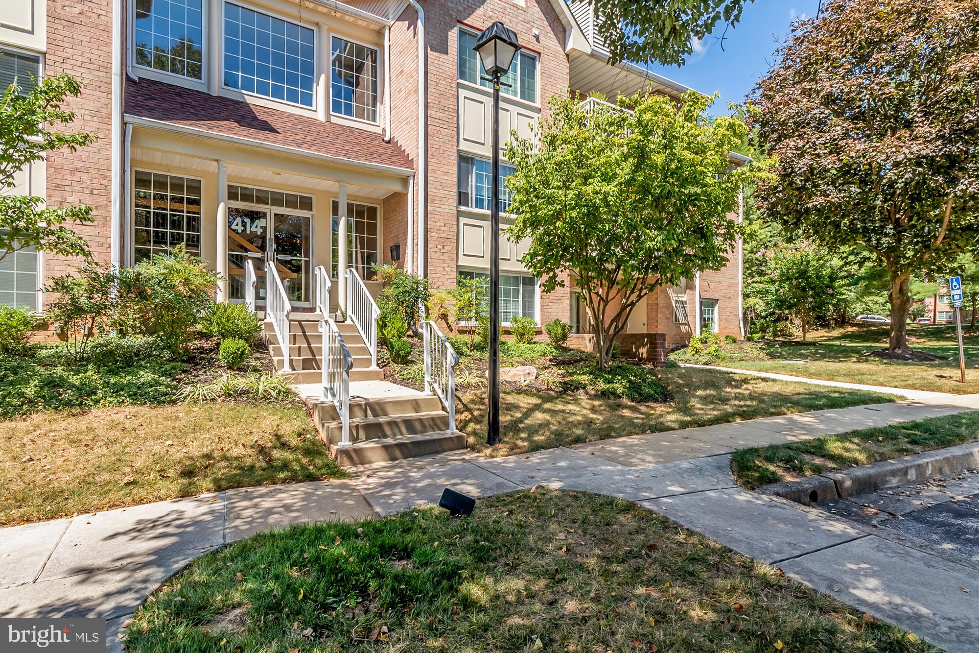 414 Rockfleet Road, Unit 201 Lutherville-Timonium, MD 21093 - Photo 2 of 35