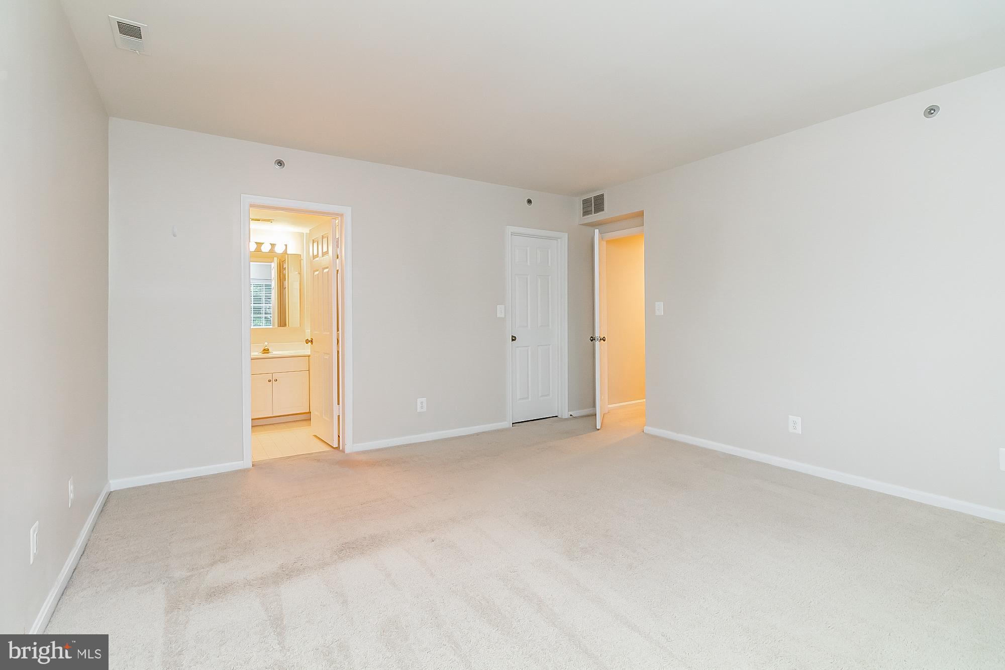 414 Rockfleet Road, Unit 201 Lutherville-Timonium, MD 21093 - Photo 24 of 35