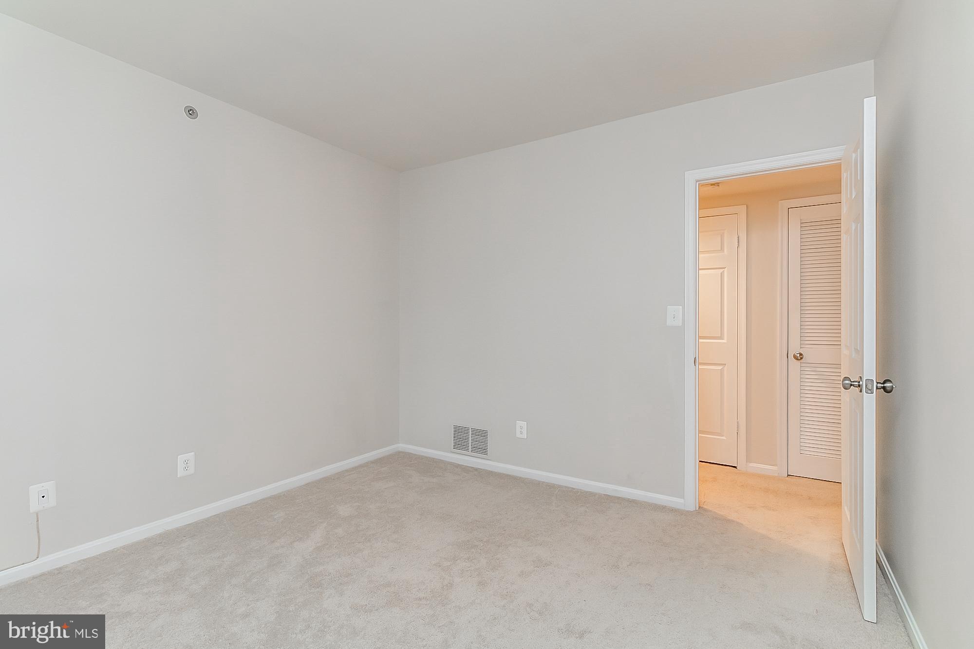 414 Rockfleet Road, Unit 201 Lutherville-Timonium, MD 21093 - Photo 30 of 35