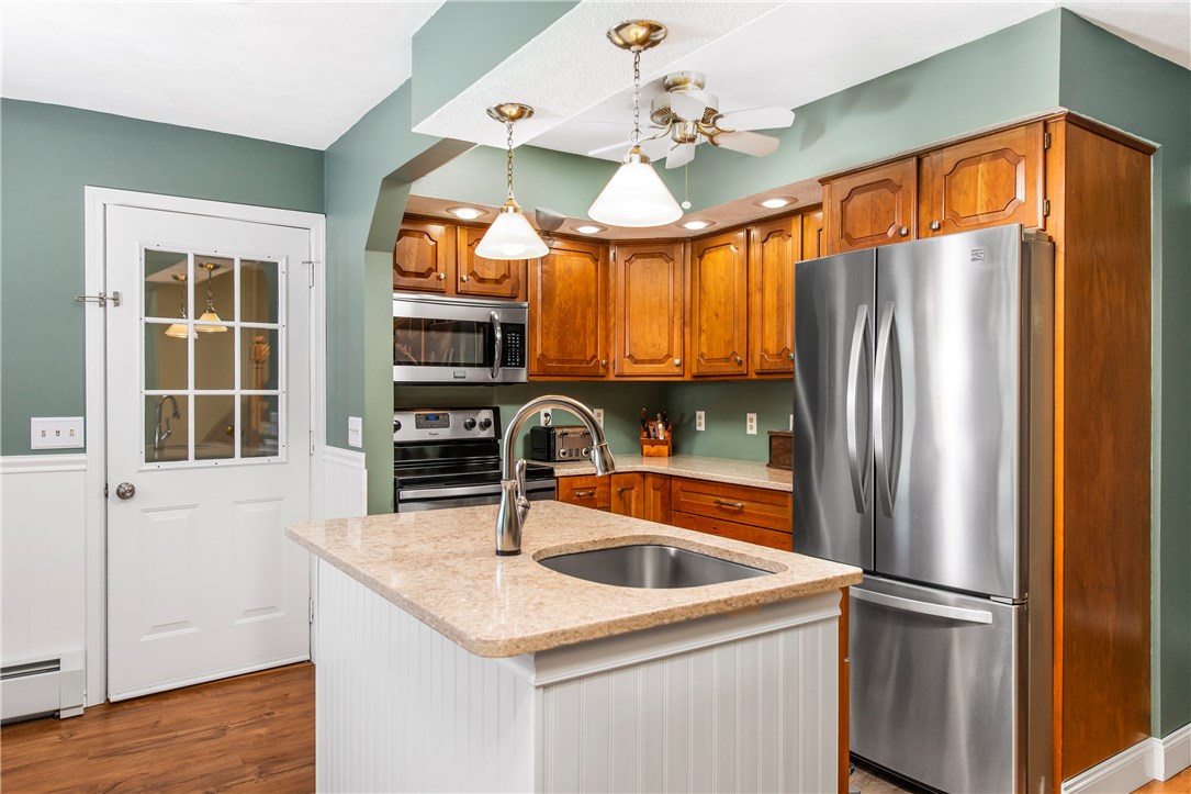 285 Reservoir Road Burrillville, RI 02859 - Photo 11 of 32