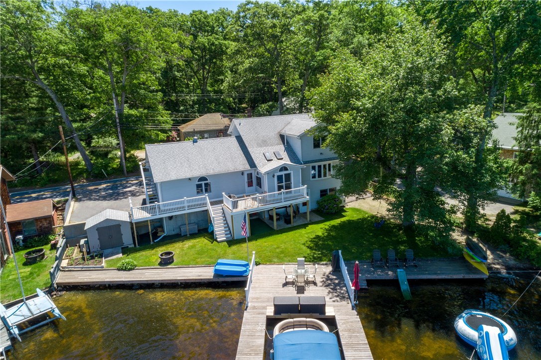 285 Reservoir Road Burrillville, RI 02859 - Photo 5 of 32
