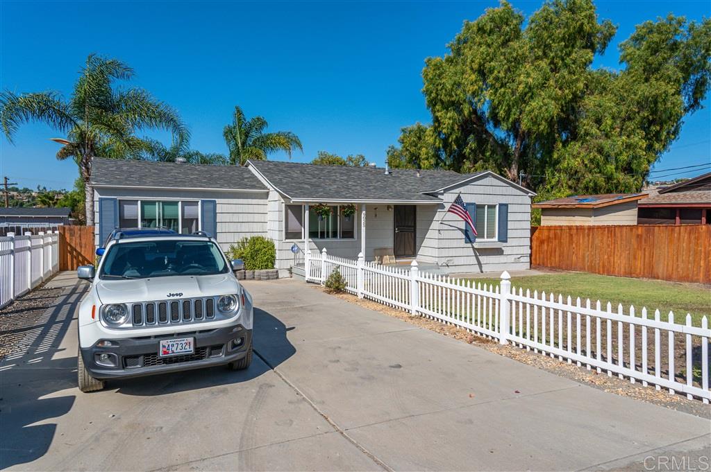 9025 Rosedale Drive Spring Valley, CA 91977 - Photo 3 of 20