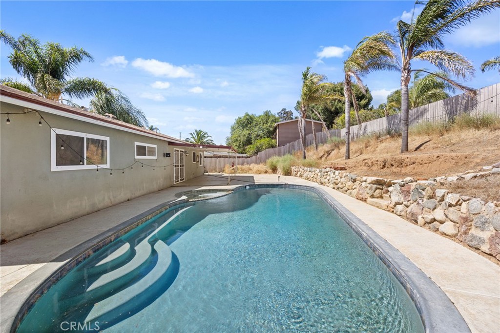 10937 Desert Sand Avenue Riverside, CA 92505 - Photo 30 of 46