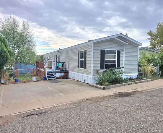 a view of backyard of house