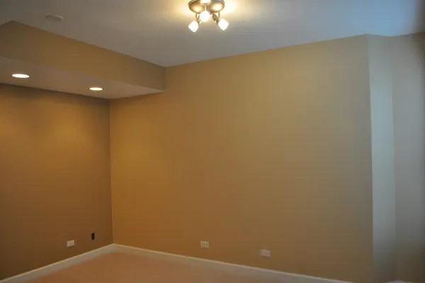 $4,500 | 452 Amherst Street, Palatine, IL 60074