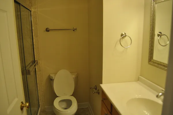 $4,500 | 452 Amherst Street, Palatine, IL 60074