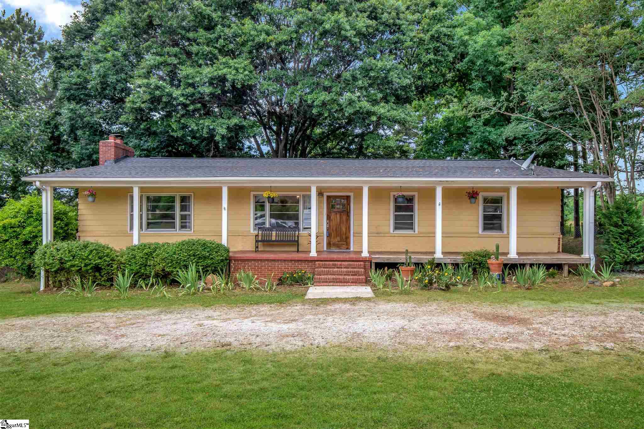 200 Vaughn Road Greer, SC 29651 - Photo 1 of 32 Gallery Image 1