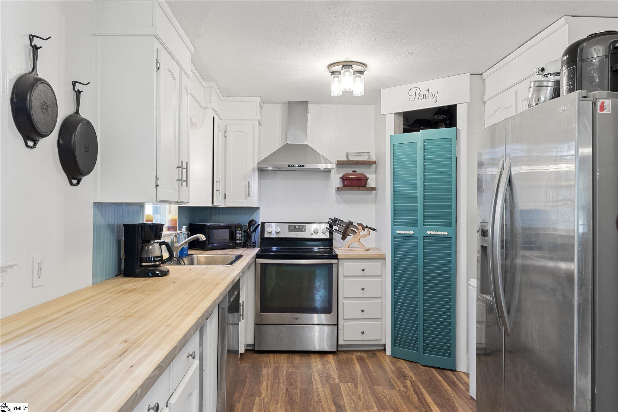 200 Vaughn Road Greer, SC 29651 - Photo 11 of 32 Gallery Image 11
