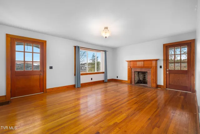 $449,000 | 144 Allison Road, Piney Flats, TN 37686