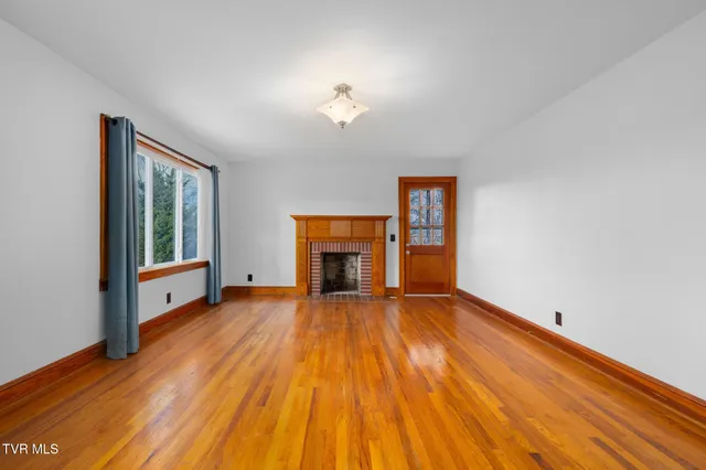 $449,000 | 144 Allison Road, Piney Flats, TN 37686