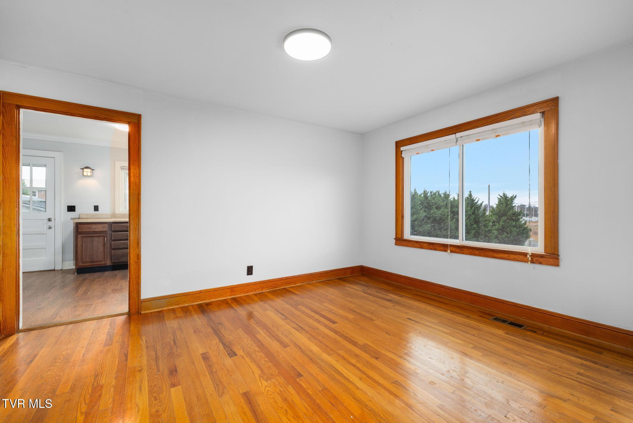 144 Allison Road Piney Flats, TN 37686 - Photo 18 of 55 IMG_7580