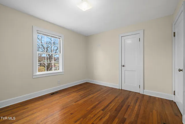 $449,000 | 144 Allison Road, Piney Flats, TN 37686