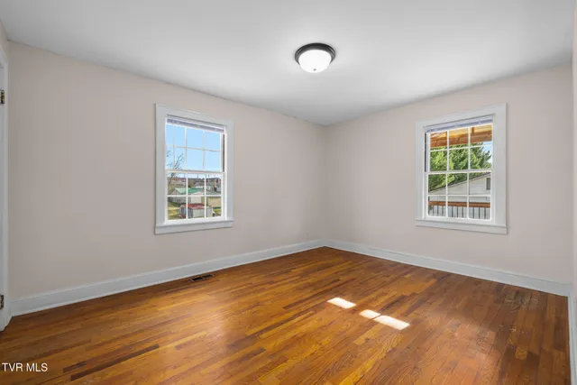 $449,000 | 144 Allison Road, Piney Flats, TN 37686