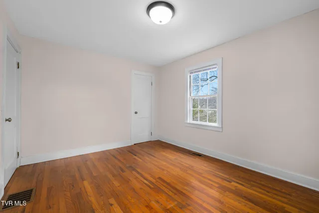 $449,000 | 144 Allison Road, Piney Flats, TN 37686